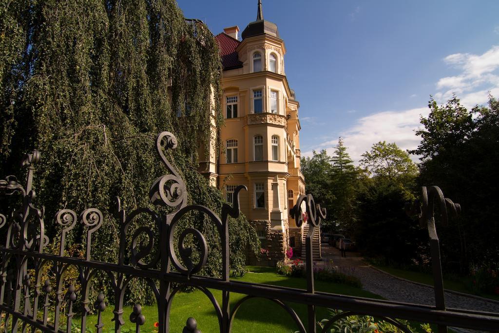 Apartmany Villa Liberty Karlovy Vary Exterior photo