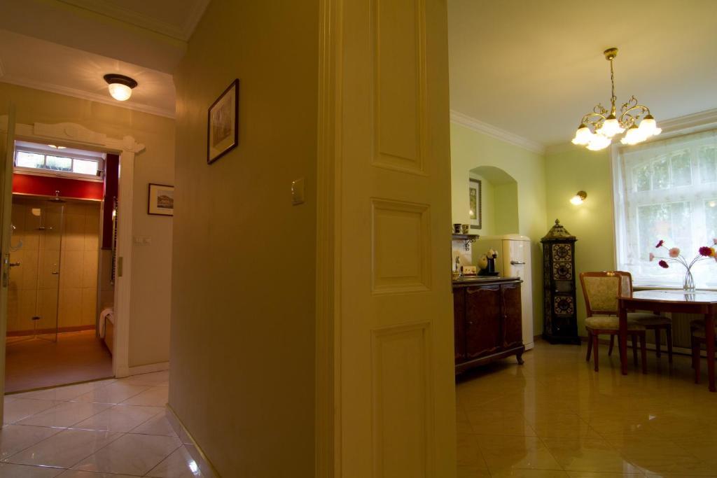 Apartmany Villa Liberty Karlovy Vary Room photo